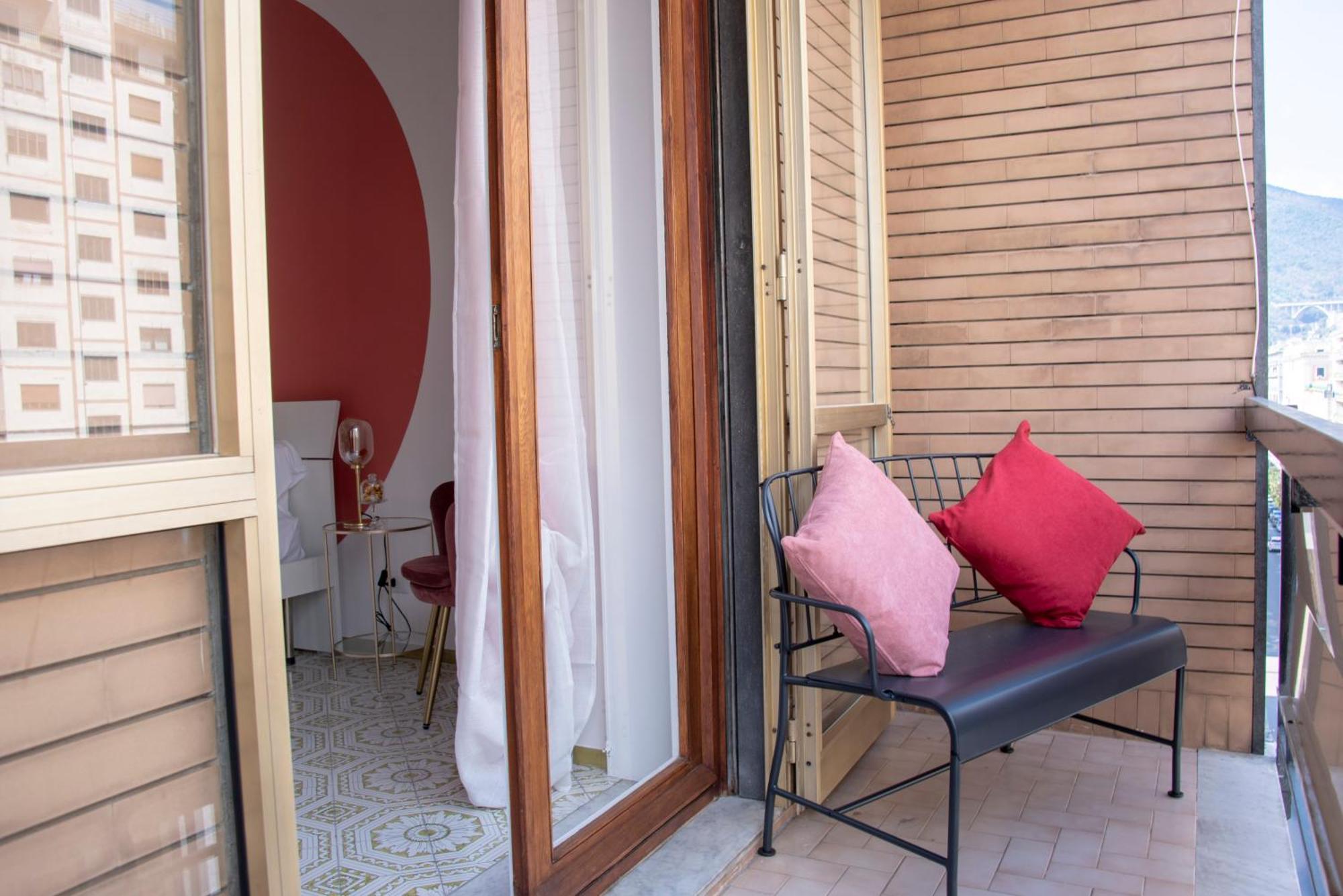 Reginella Guest House 萨莱诺 外观 照片